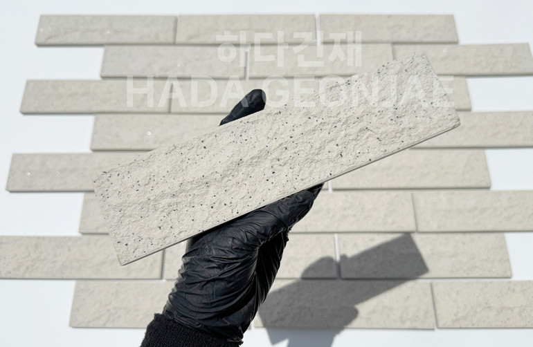 클링커브릭 세라믹타일 240x60x11T 크림화이트 / 하다건재