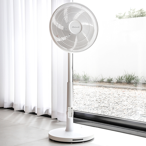 신일 가정용선풍기 35cm(14인치) SIF-D14WHS BLDC 조용한 저소음 스탠드 키큰 선풍기
