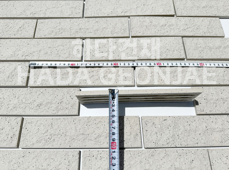 클링커브릭 세라믹타일 240x60x11T 크림화이트 / 하다건재