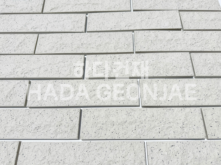 클링커브릭 세라믹타일 240x60x11T 크림화이트 / 하다건재