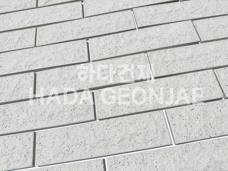 클링커브릭 세라믹타일 240x60x11T 크림화이트 / 하다건재