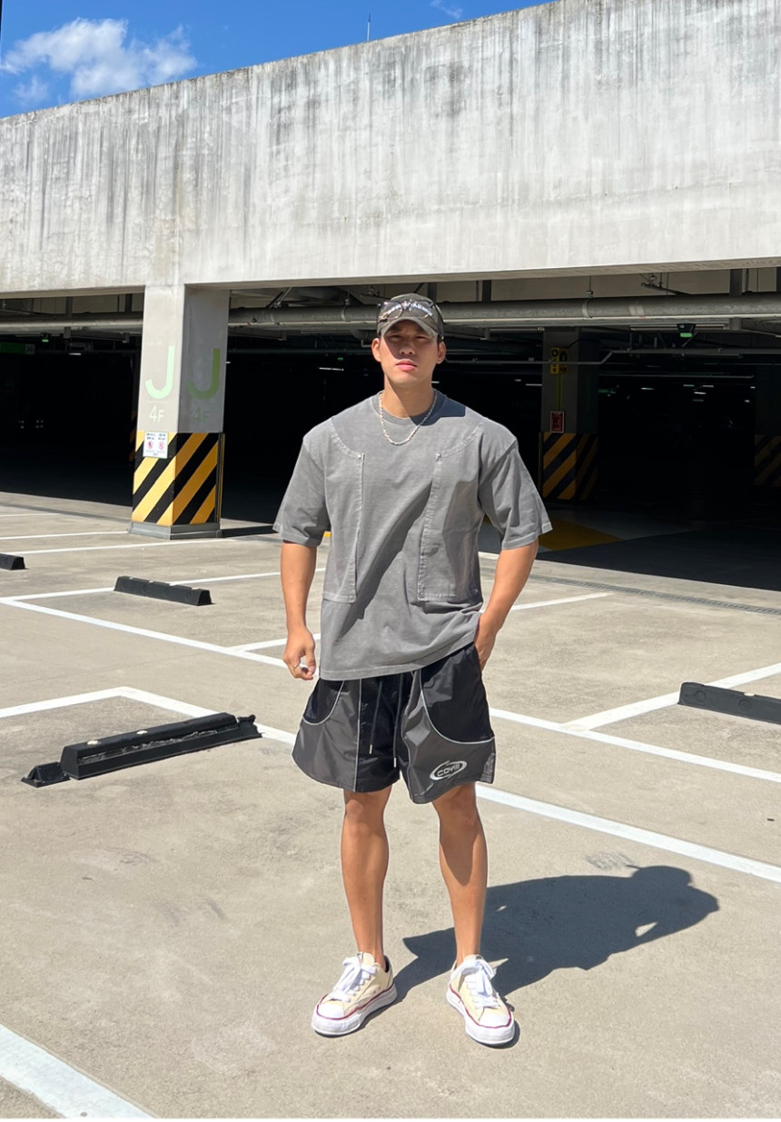 7707EFF5-21E6-40DB-B3B7-6996532603AA