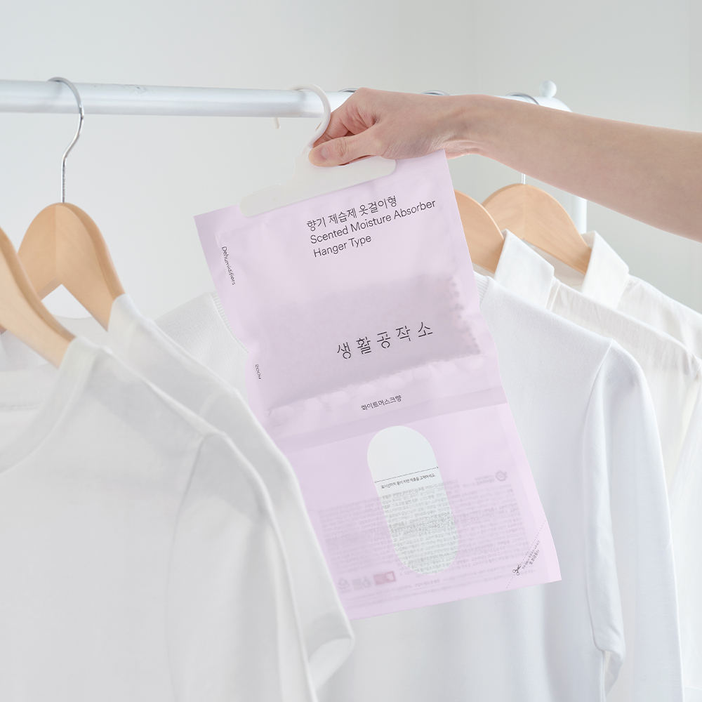 생활공작소 향기 제습제 옷걸이형 습기제거제 200g 8입