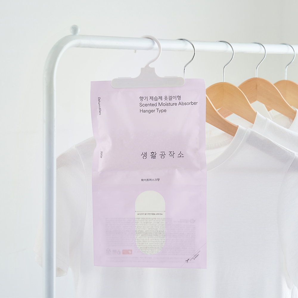 생활공작소 향기 제습제 퍼퓸 옷걸이형제습제 습기제거제 8개 제품 이미지