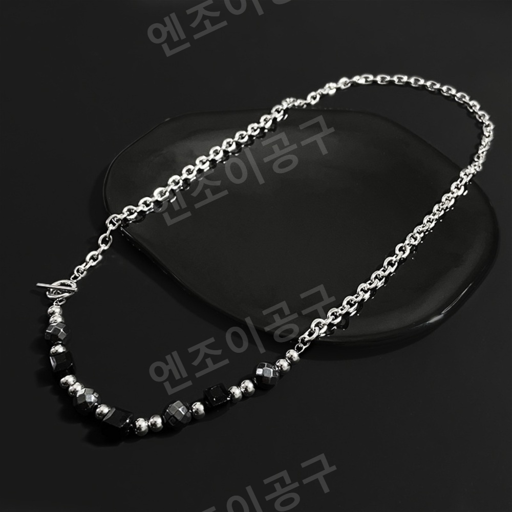 이혼숙려캠프 새로고침 김새롬 7화 목걸이 메탈 체인 의상 옷 패션 - 상세 이미지 4