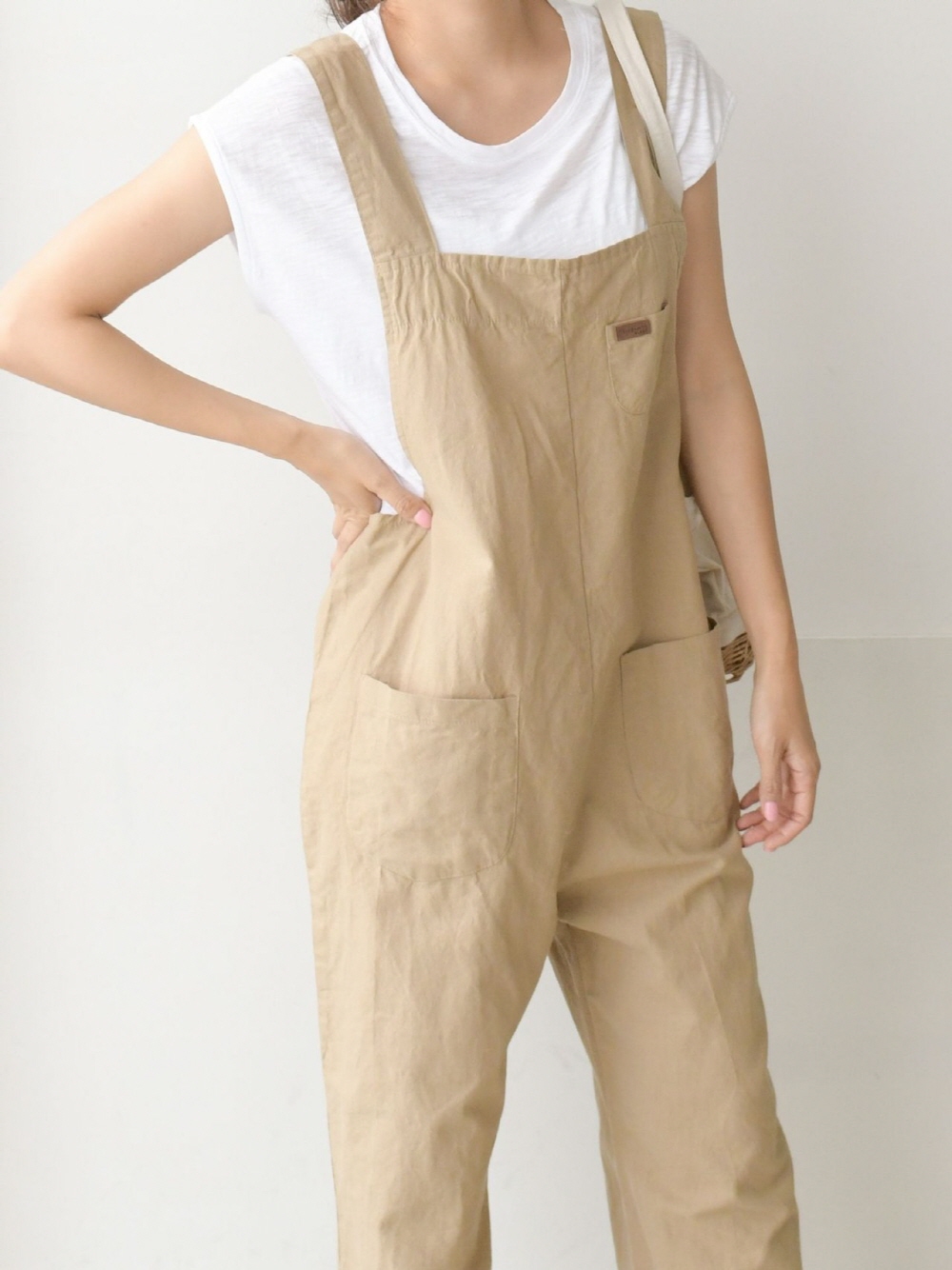린넨점프수트 여름 여성 스퀘어넥 멜빵 오버롤 배기 나시 점프수트 팬츠 - 상세 이미지 2