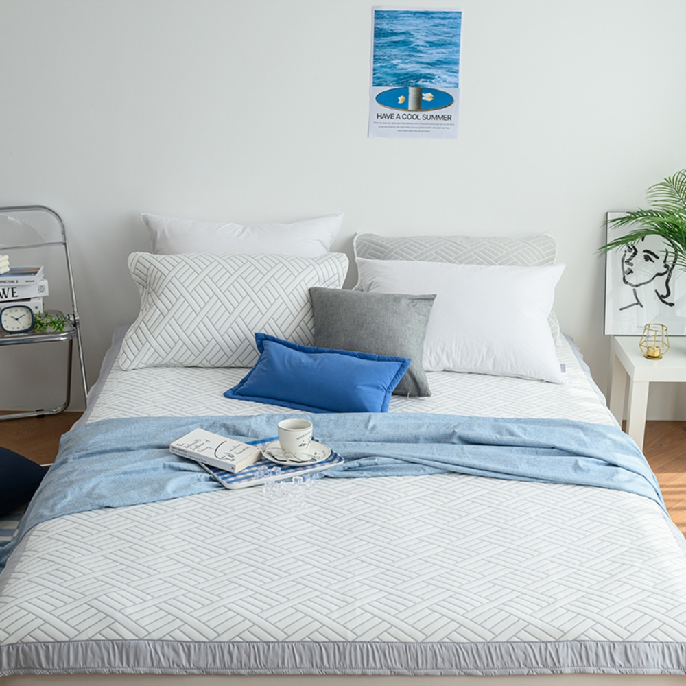 듀라론냉감패드 시원한 여름용냉감패드 이불깔개