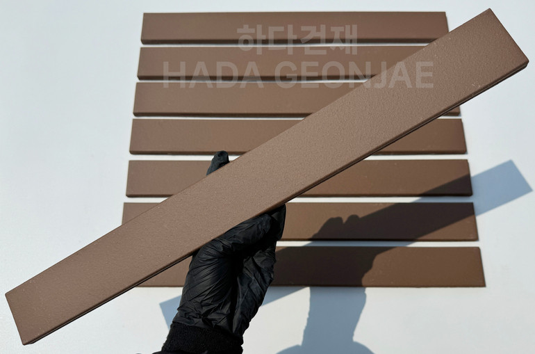 테라코타 점토롱타일 490x53x14T 브라운 / 하다건재