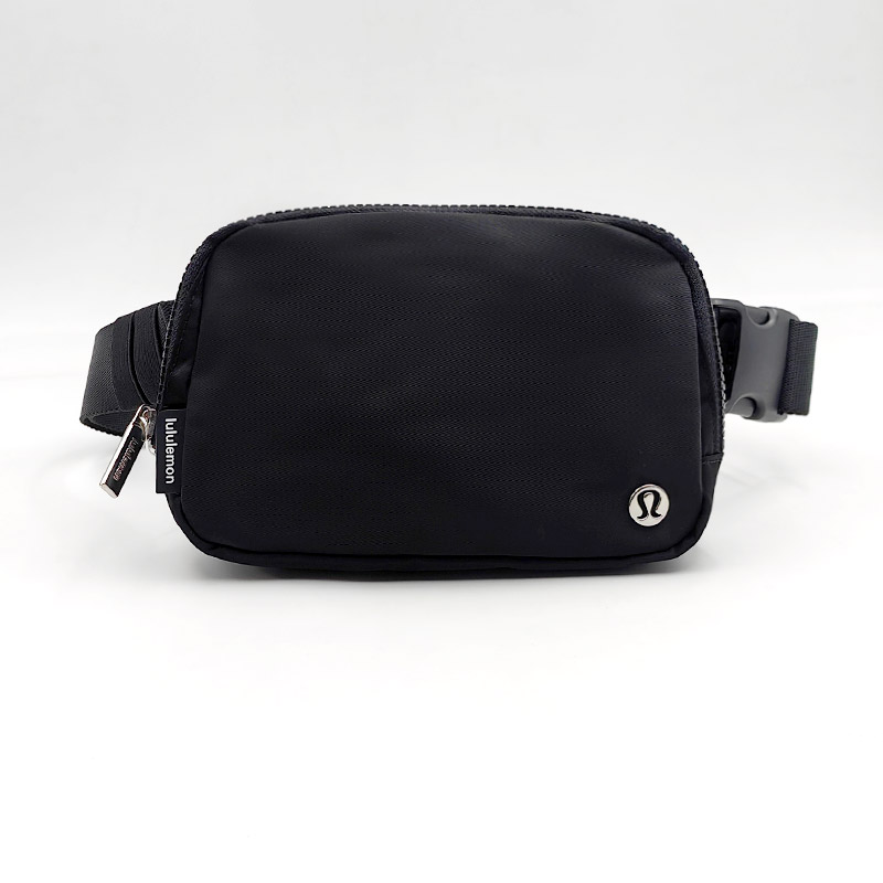 룰루레몬 Lululemon Everywhere 허리 벨트 가방 힙쌕 에브리웨어 1L - 상세 이미지 2