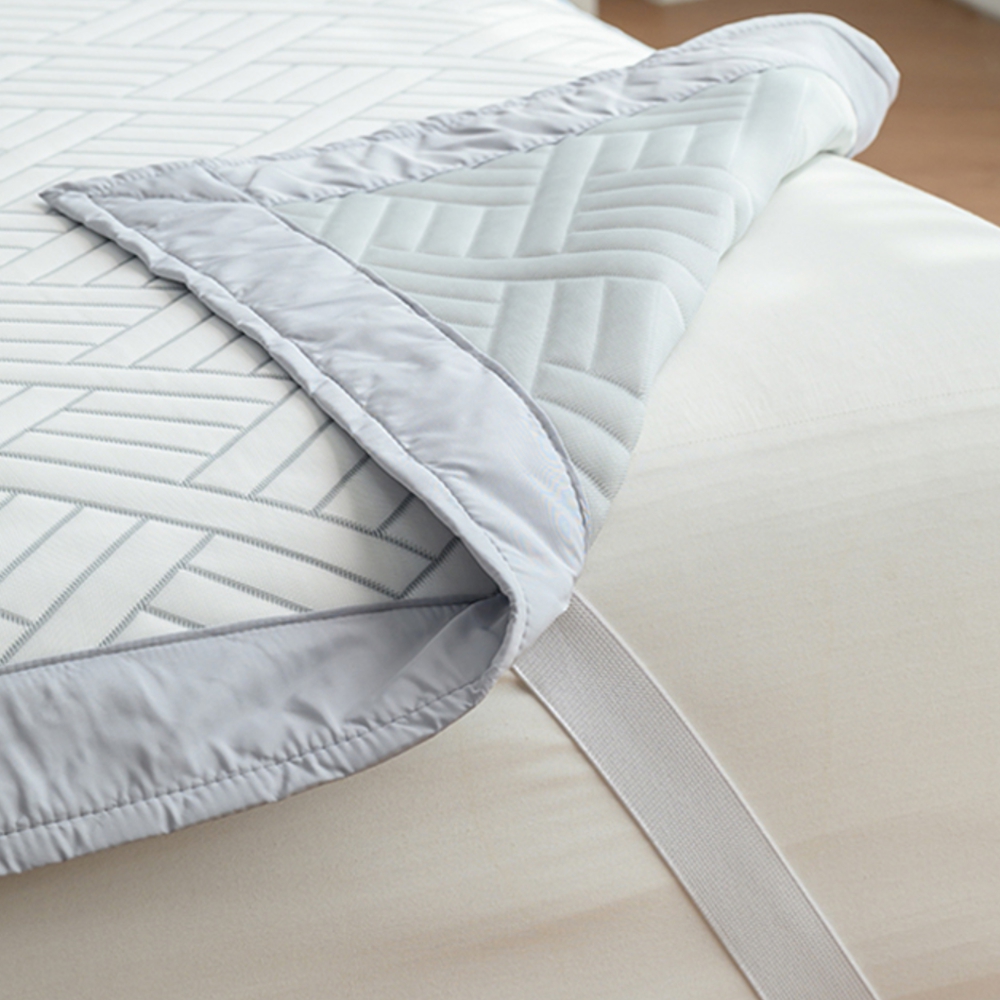 듀라론냉감패드 시원한 여름용냉감패드 이불깔개