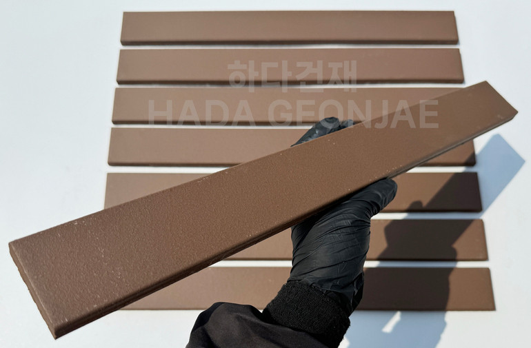 테라코타 점토롱타일 490x53x14T 브라운 / 하다건재
