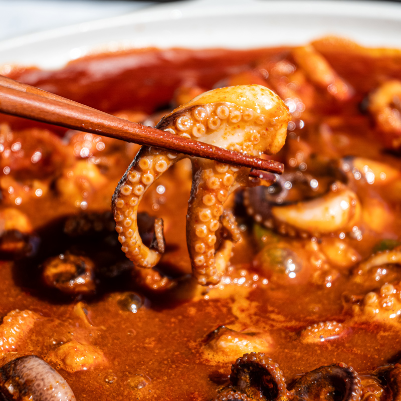 맛있게 매운 탱글성화진미 쭈꾸미 300g(+맛있는 조합 쭈닭/닭갈비 500g) : 성화진미