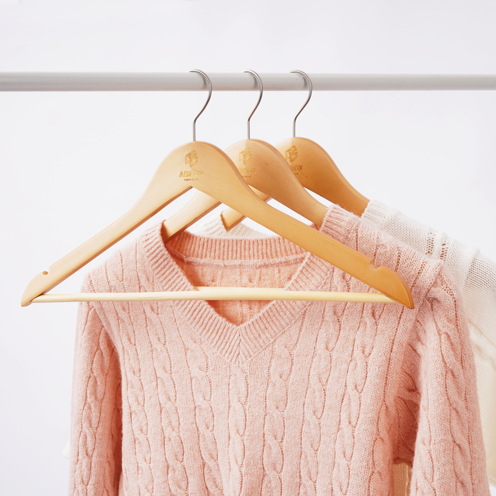 어깨뿔방지 논슬립 원목 나무 옷걸이 5P 옷가게 매장용 양복옷걸이 외투옷걸이 고급옷걸이 코트옷걸이