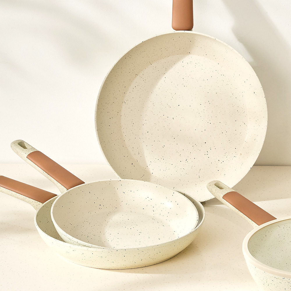 델라고 코팅 후라이팬 인덕션 후라이팬 바닐라빈 24cm