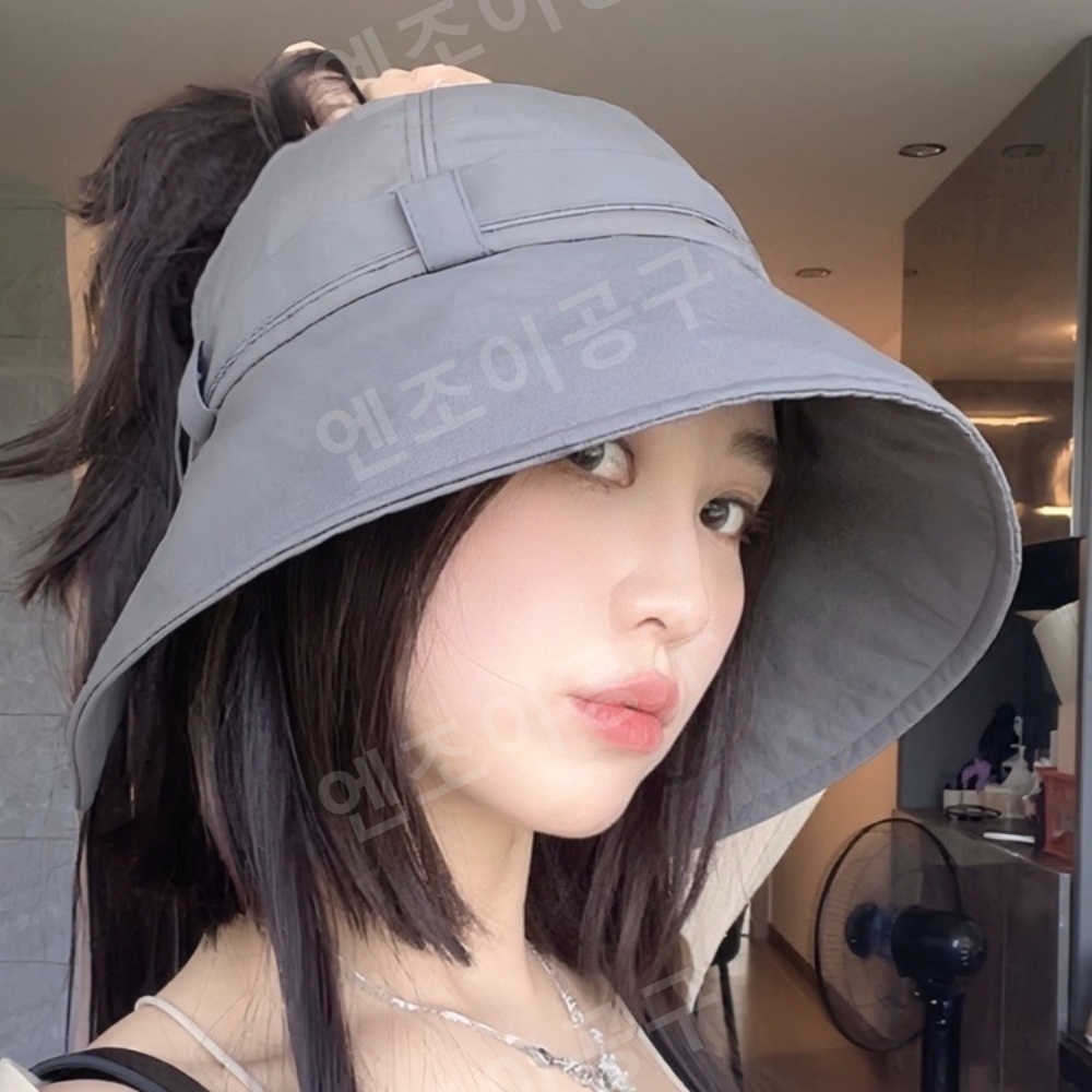 용감무쌍 용수정 김용림 황재림 리본 모자 벙거지 선캡 휴양지 의상 옷 패션 - 메인 이미지