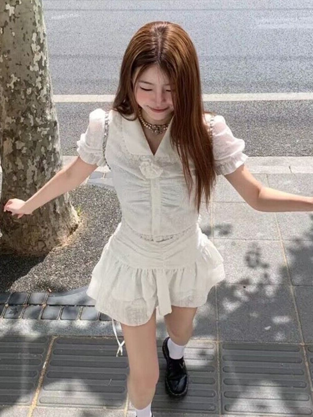 프릴 반팔 블라우스 플레어 스커트 코디 세트 첫사랑 여친룩 발레코어 봄 여름 화이트 - 상세 이미지 2