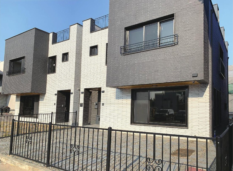  롱비치타일 600x48x10T 화이트, 블랙 / 하다건재 세라믹타일