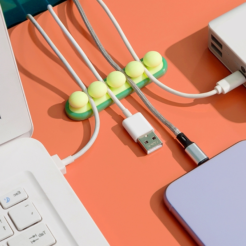 케이블 전선 정리 컴퓨터 선정리 홀더 책상 충전선 클립 고정