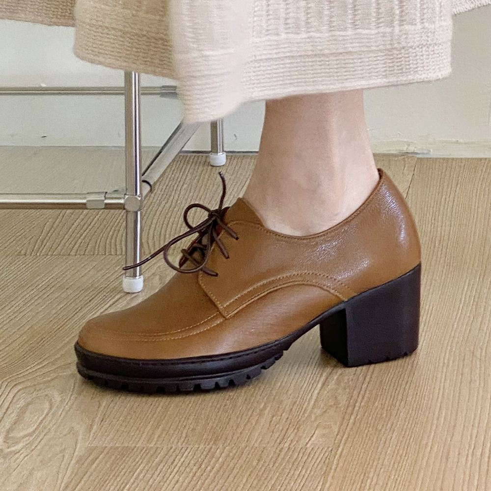 [GISSE 지쎄] 천연가죽 여성수제화 통굽 페니 로퍼구두 GIS-42213