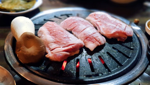 [국내최저특집]한돈 1등급 통가브리살 항정살 등갈비 / 냉장 특수부위 캠핑음식 해와바다 이미지 8
