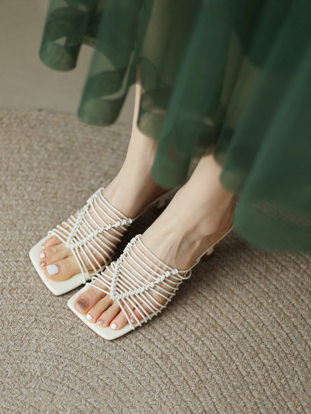 사각코 고급 크로셰 힐 샌들 키높이 슬리퍼 오픈토 여름 7CM 3컬러 - 상세 이미지 5