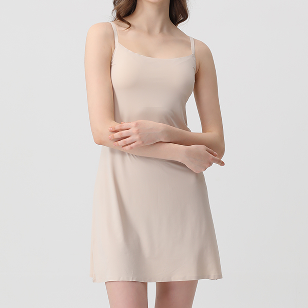댑코리아 무봉제 노라인 소프트 슬립 나시 속치마 원피스 이미지 2