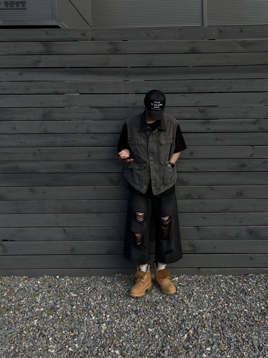 A859BCDC-D31A-4521-921C-B02D9FBB5050