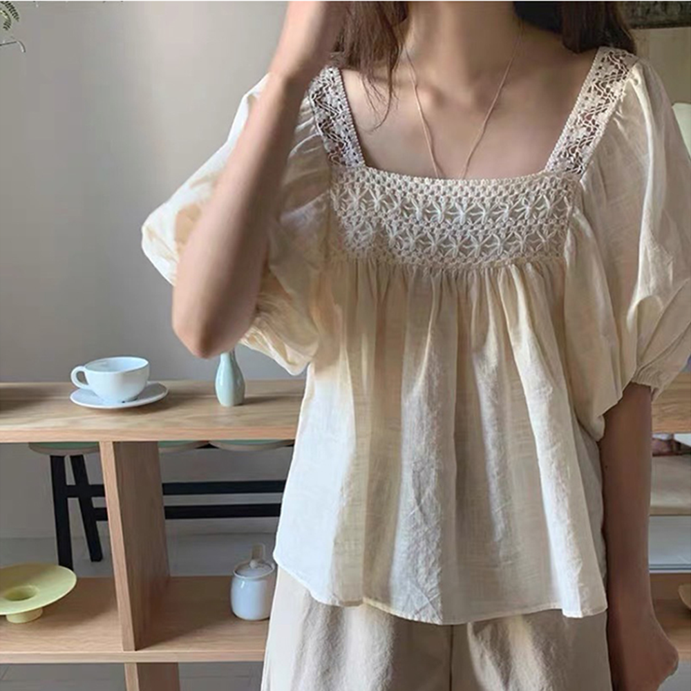 뒷주름블라우스 여름 흰 화이트 펀칭 뒤트임 퍼프 블라우스 이미지 7