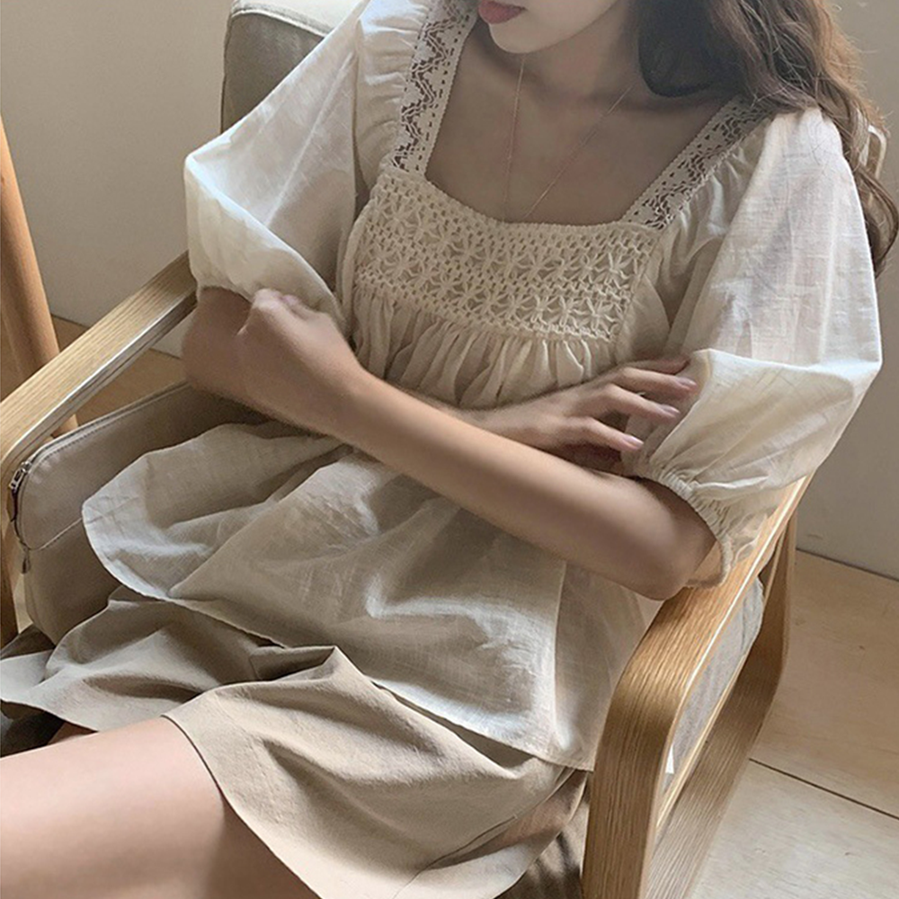 뒷주름블라우스 여름 흰 화이트 펀칭 뒤트임 퍼프 블라우스 - 상세 이미지 4