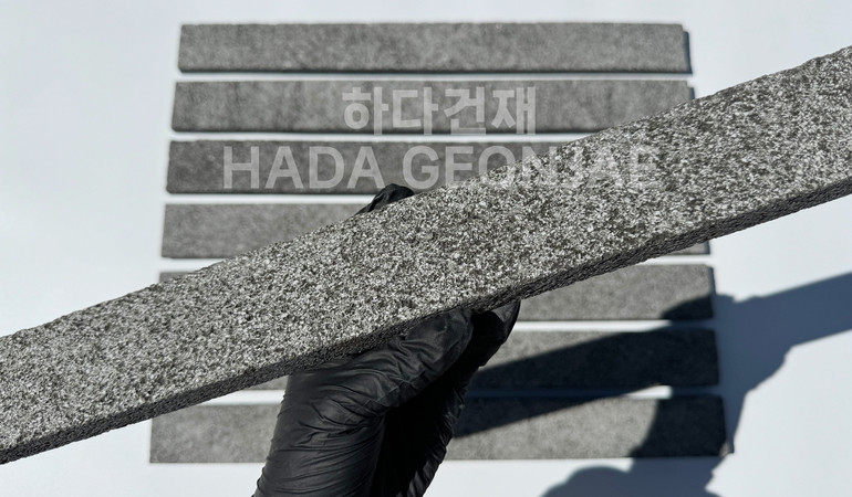 인도네시아 현무암 롱브릭타일 500x50x15T / 하다건재