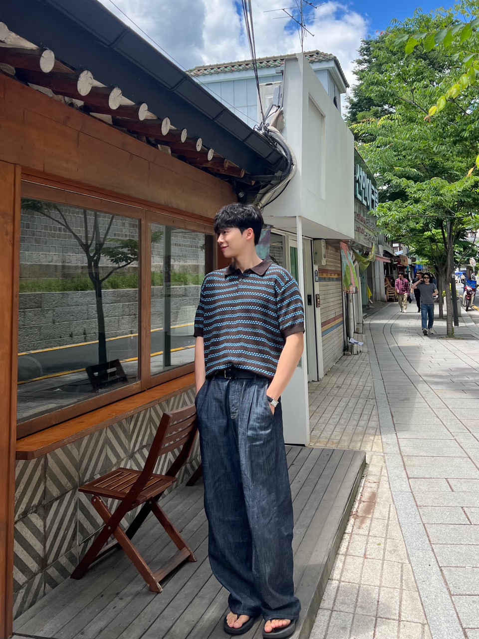 7890D690-C557-400B-9BA7-42DD7015648F