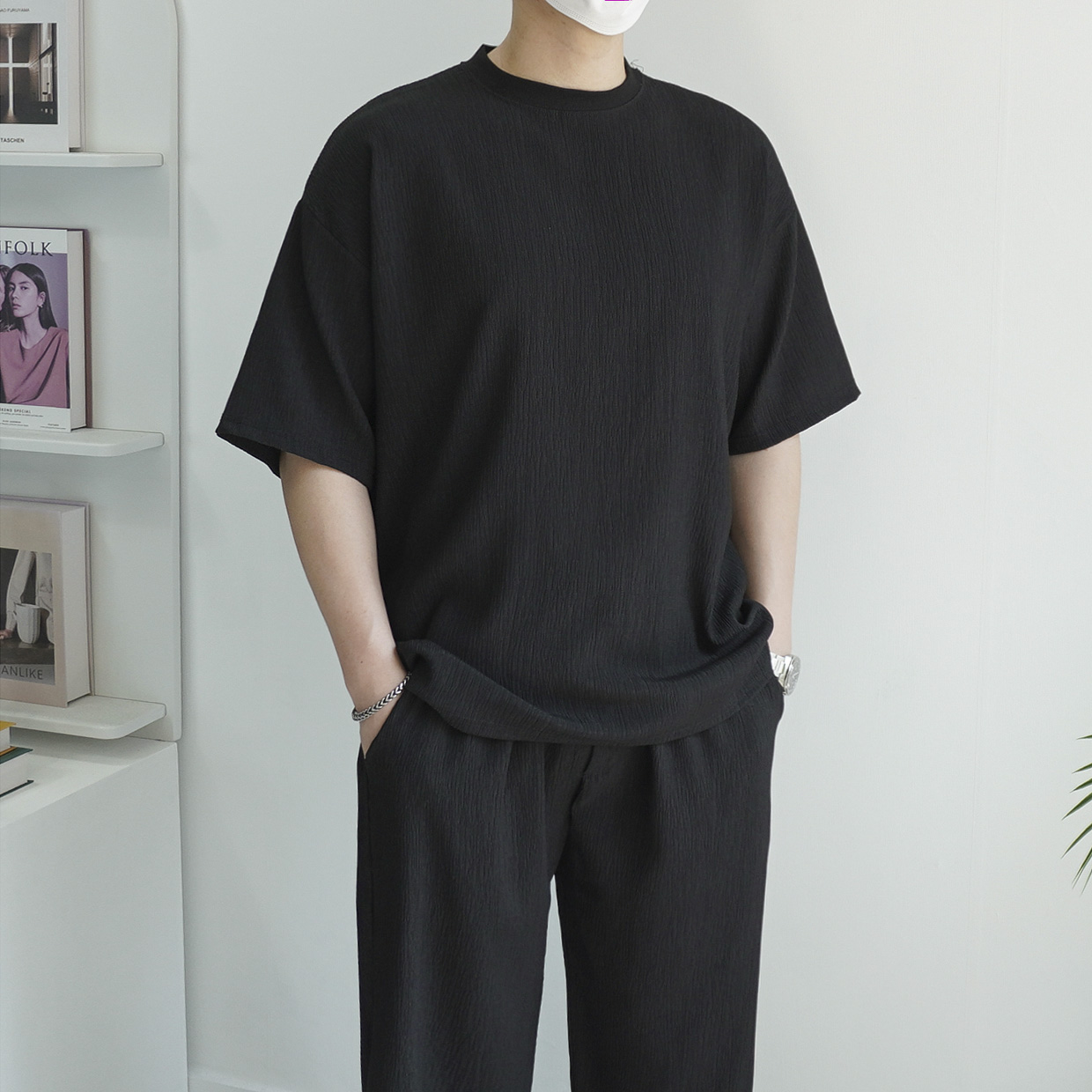 남자 시어서커 텍스쳐 오버핏 반팔티셔츠 2color - 상세 이미지 2