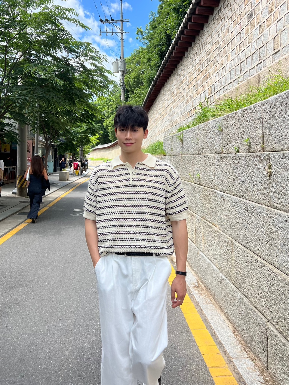 E7C62D51-5348-4180-9A8C-62999C9BCF82