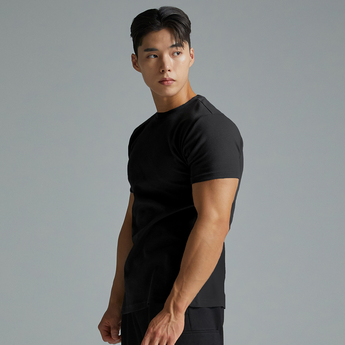 코튼폴리 쿨 기능성 무지 머슬핏 운동 헬스 반팔 티셔츠 이미지 4