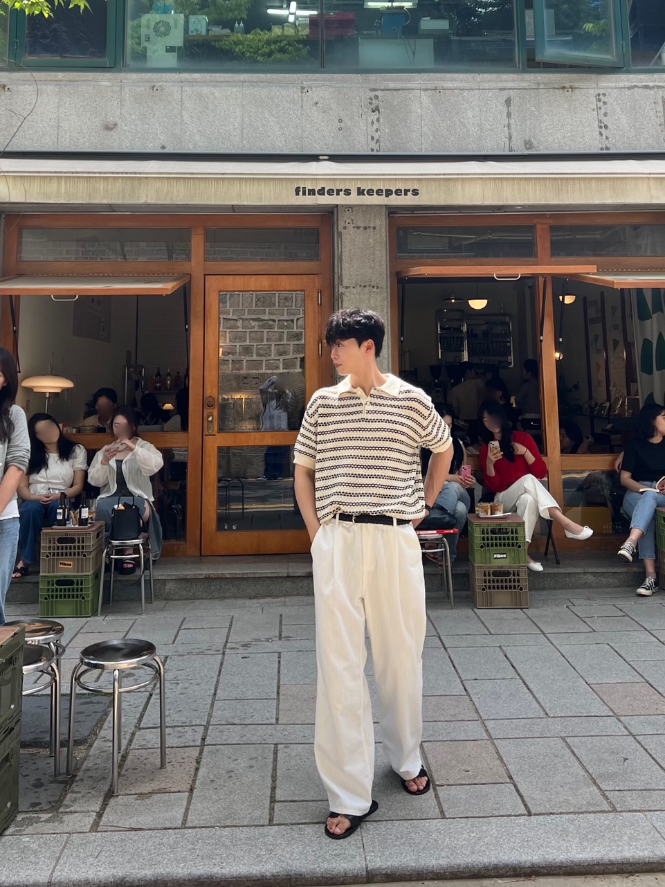 CFAD4D4A-2A59-421F-B74C-C518716A8CA4