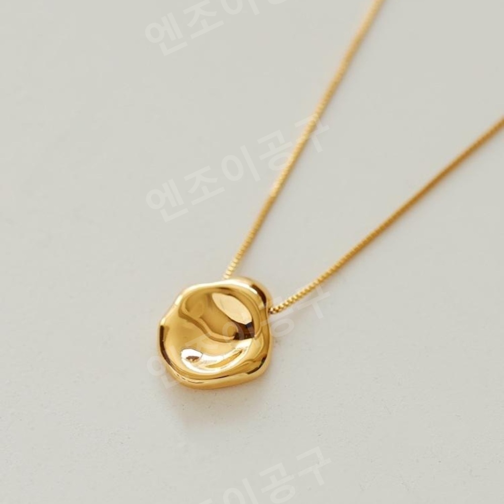 조선의 사랑꾼 44화 김지호 목걸이 우아한 패셔너블 의상 옷 패션 - 메인 이미지