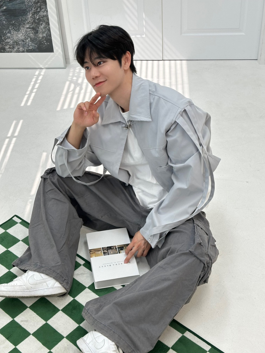 25329778-F053-44E4-B446-4DC3AF145A84