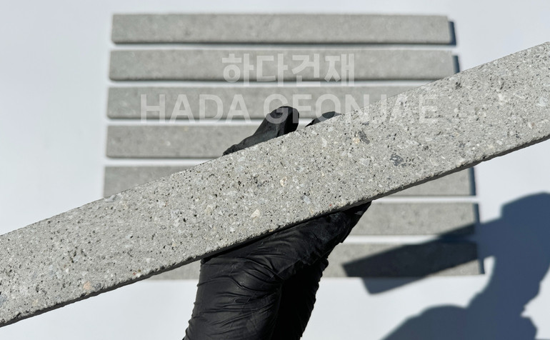 모노타일 500x45x17T 그레이 / 하다건재 와이드벽돌타일