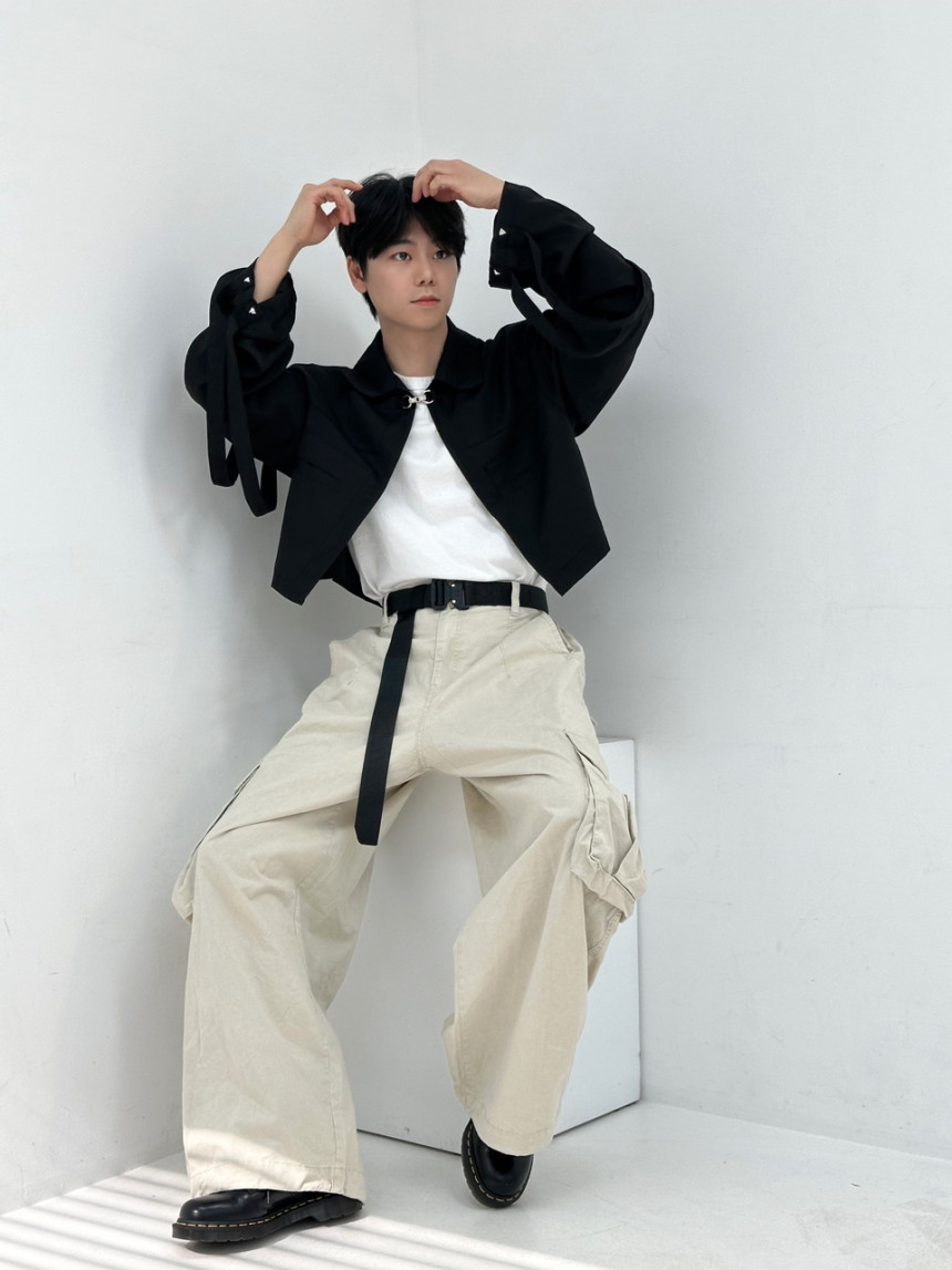 4C374B5F-9B01-4152-A8F5-CFFED4C84567