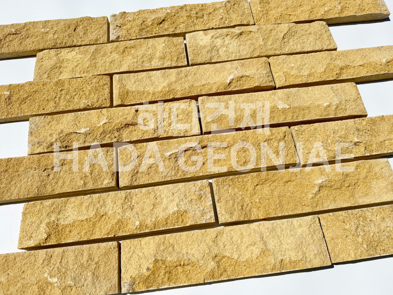 라임스톤 300x70x25T 혹두기스톤 옐로우 / 하다건재 천연석타일