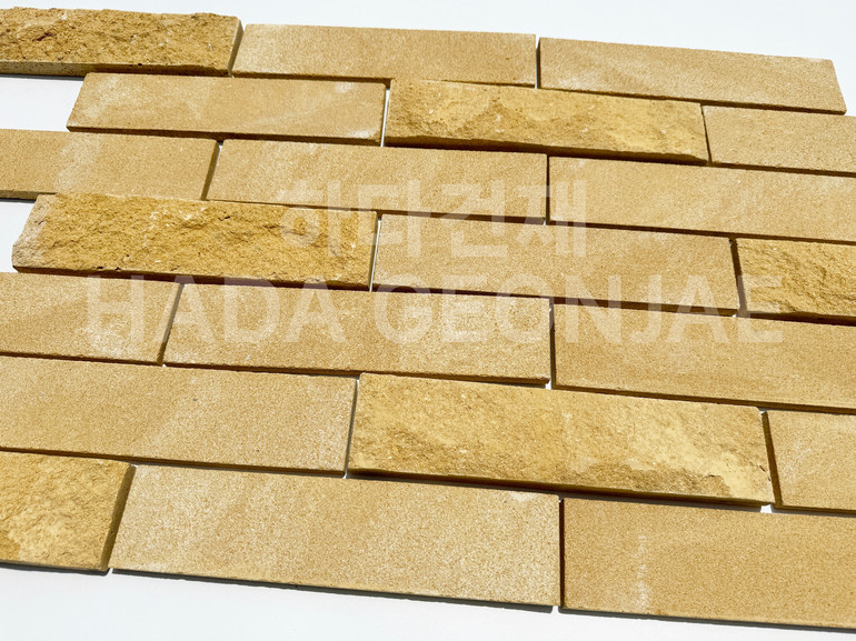 라임스톤 평스톤 혹두기스톤 혼합 시공 예시 / 하다건재 천연석타일