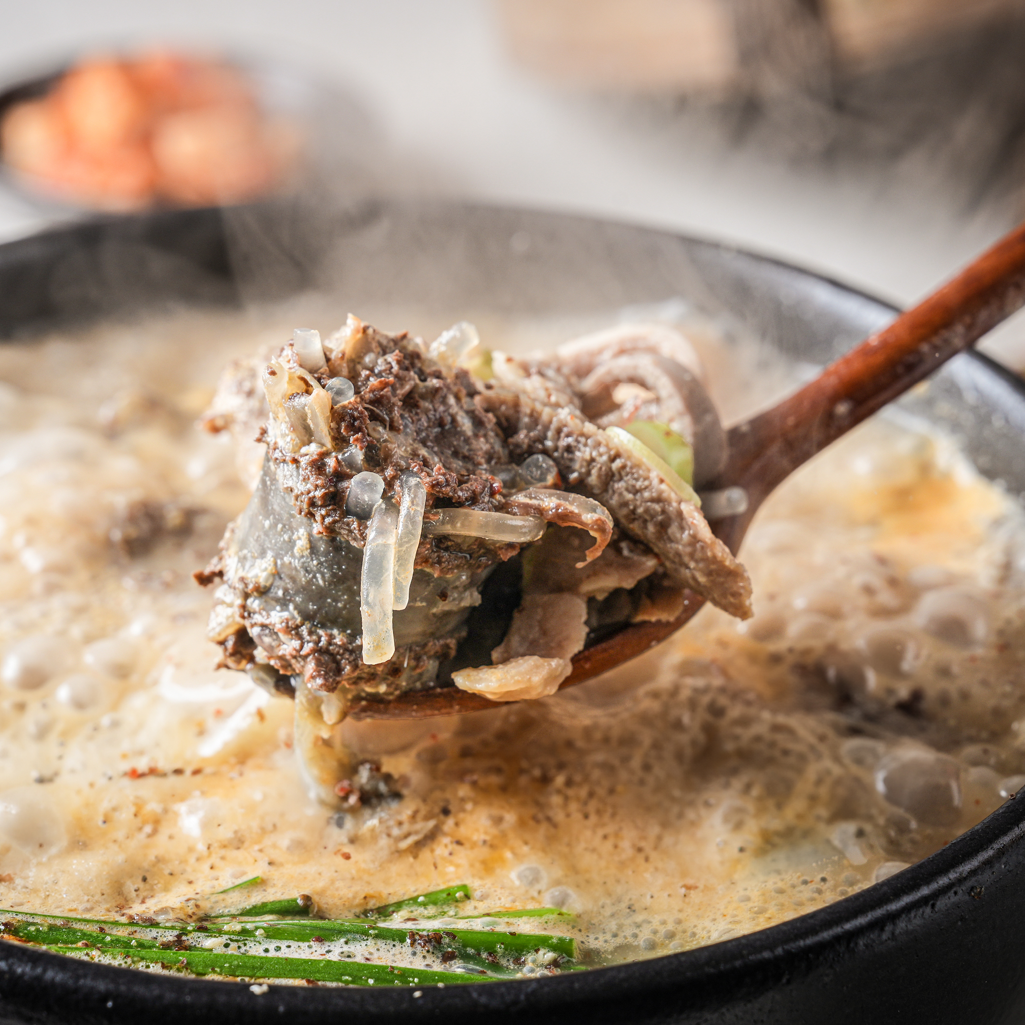 무봉리 토종 순대국 785g 다대기 들깨가루 포함 전통 순댓국 4개 - 상세 이미지 2