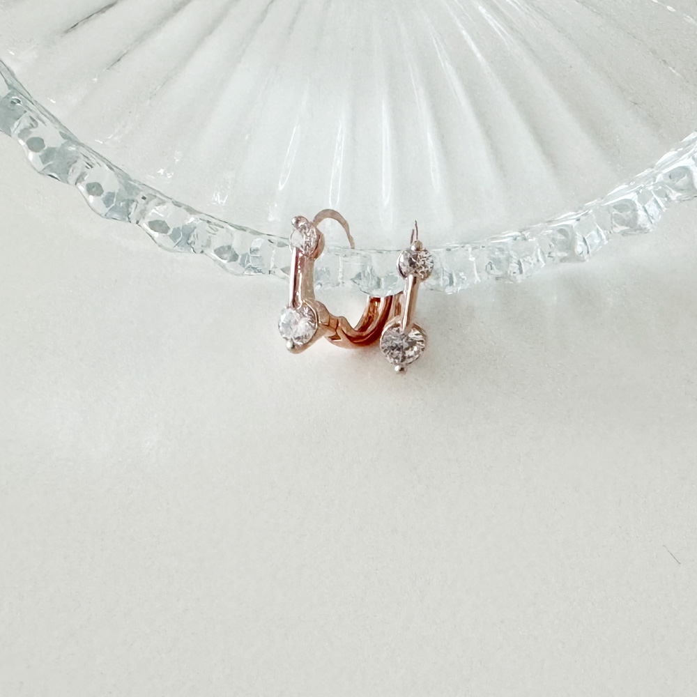 14K금침 투 큐빅포인트 원터치 무알러지 골드핀귀걸이 - 상세 이미지 4