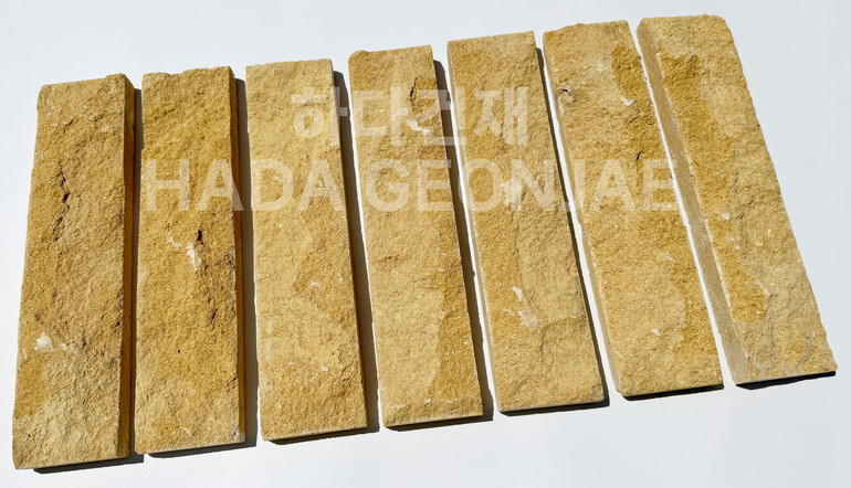 라임스톤 300x70x25T 혹두기스톤 옐로우 / 하다건재 천연석타일