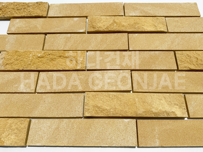 라임스톤 평스톤 혹두기스톤 혼합 시공 예시 / 하다건재 천연석타일