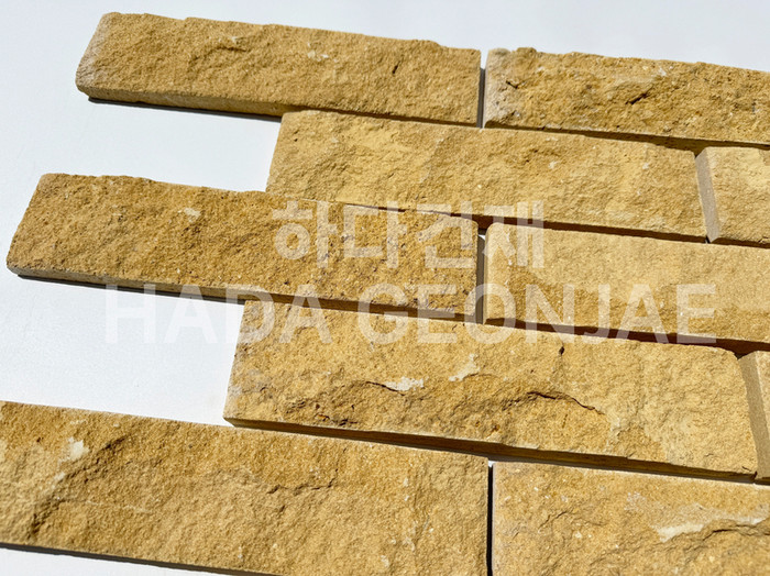 라임스톤 300x70x25T 혹두기스톤 옐로우 / 하다건재 천연석타일