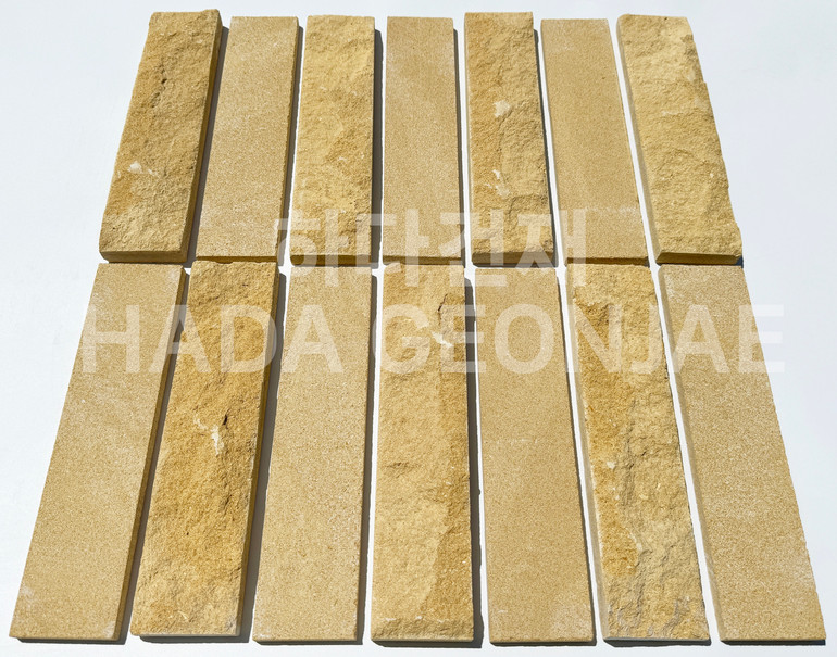 라임스톤 평스톤 혹두기스톤 혼합 시공 예시 / 하다건재 천연석타일