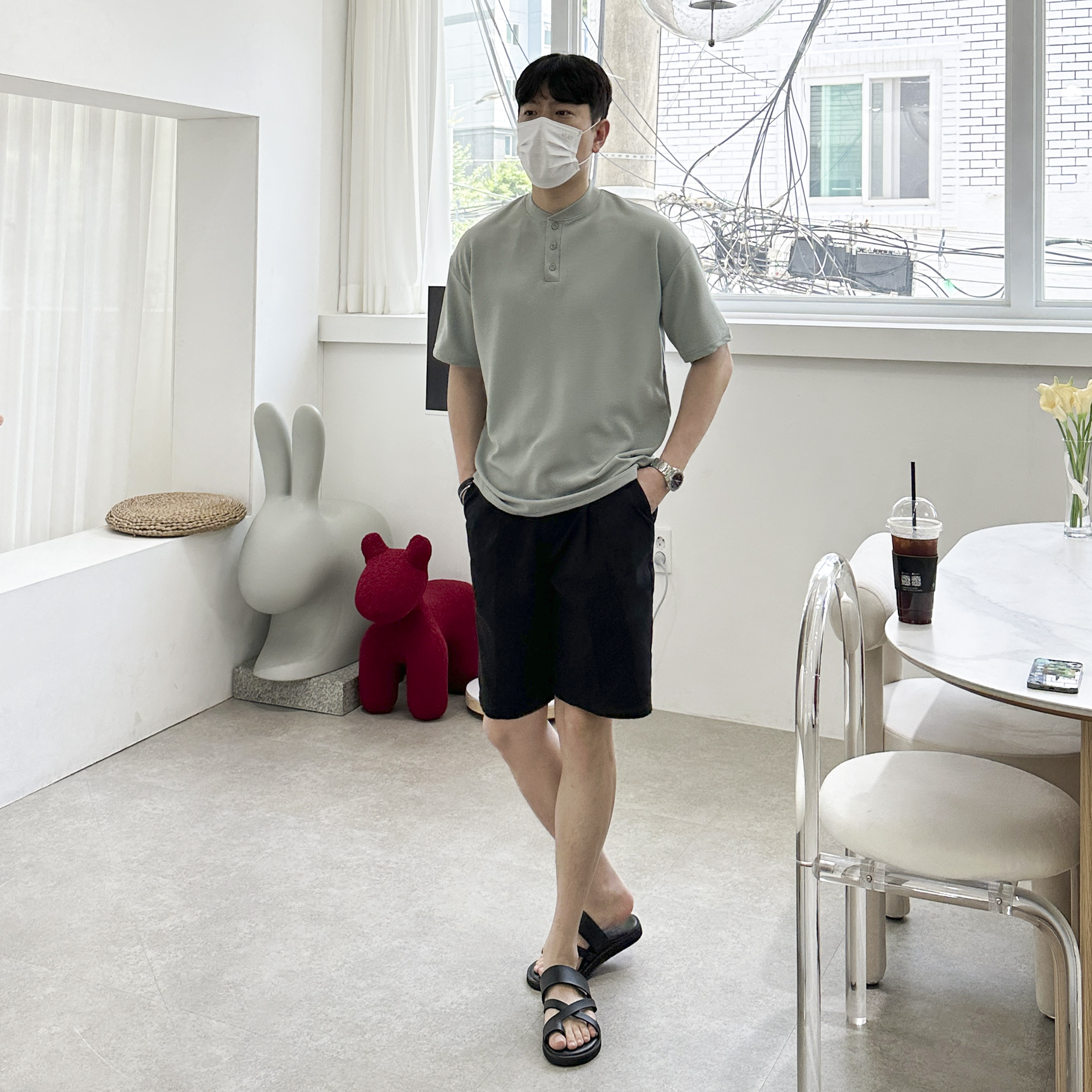 남자 심플 베이직 헨리넥 단추 반팔티셔츠 4color - 상세 이미지 2