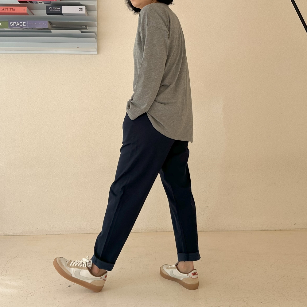 자체제작 기본 무지 여성 긴팔 면 티셔츠 봄 가을 이너 트임 박스 간절기 데일리 티 차콜 이미지 6