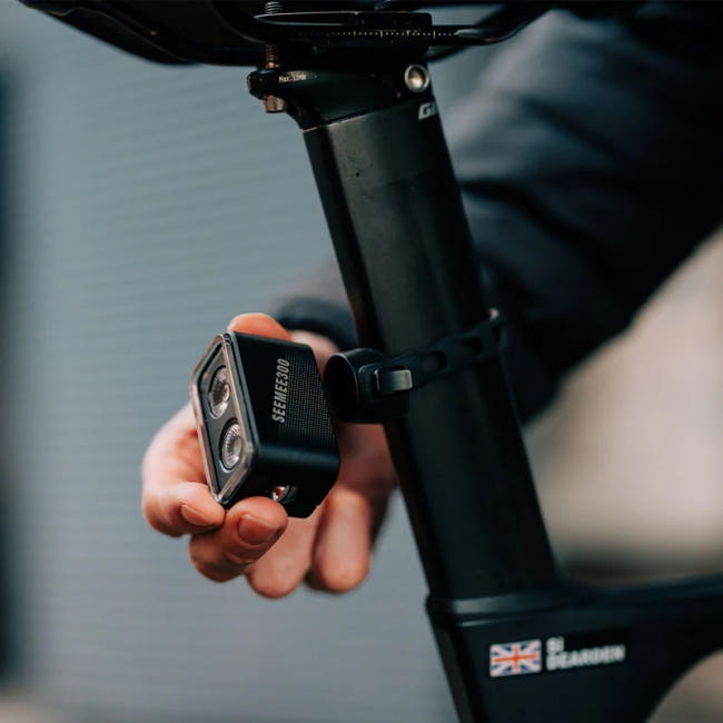 라이트 장착 사진